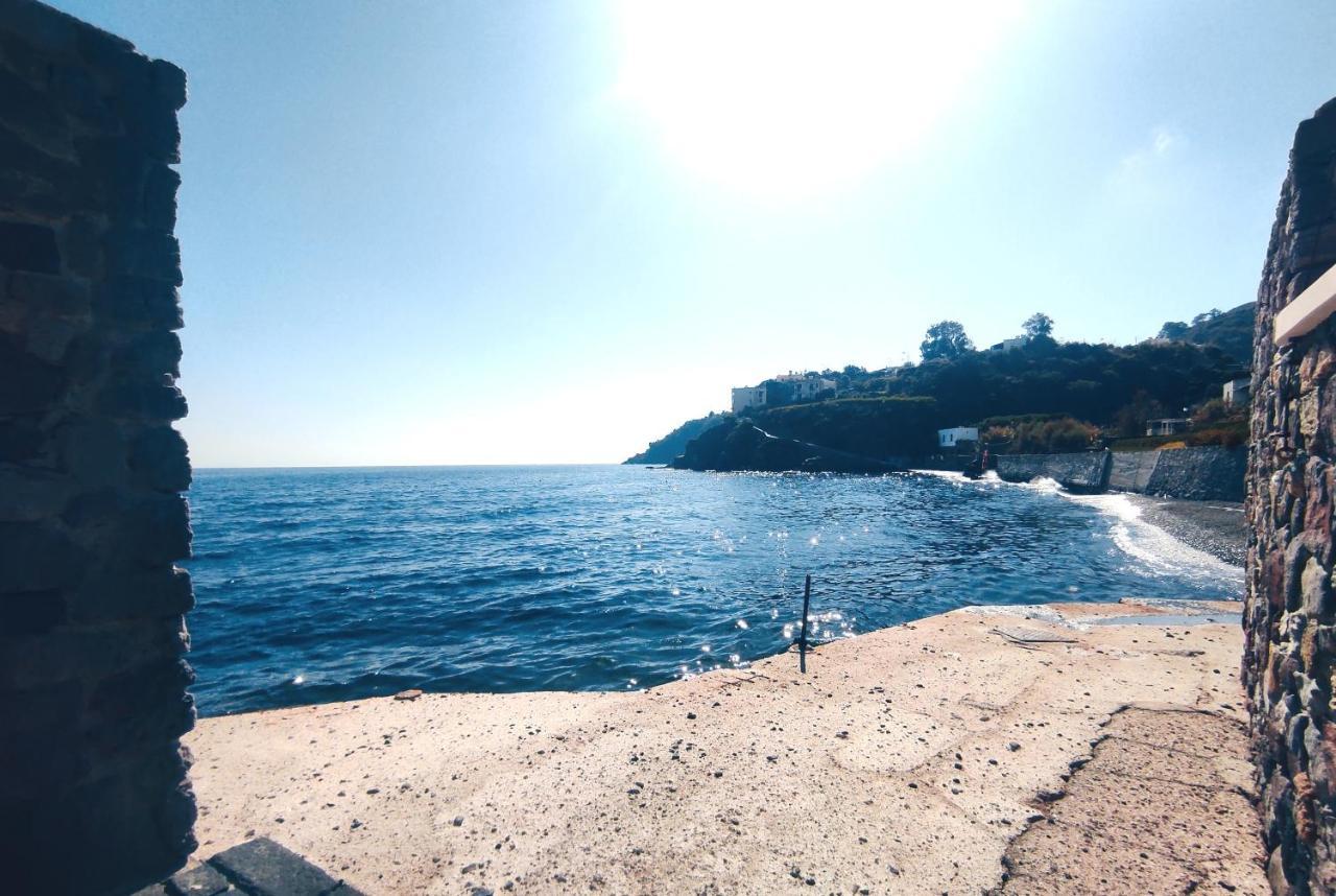 Da Federica Casa Vacanze Baia Porto Delle Genti Lipari  Exterior photo