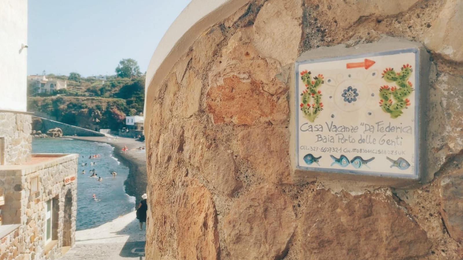 Da Federica Casa Vacanze Baia Porto Delle Genti Lipari  Exterior photo